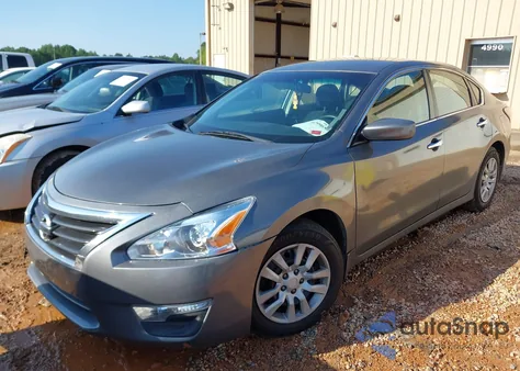 2015 Nissan Altima 2.5 S из США, поврежденный, VIN 1N4AL3AP7FC461153